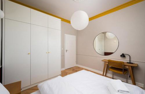 Hala Mirowska Spacious Apartment by BookingHost - Photo 66