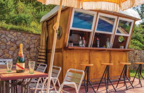 Cozy Home In Palafolls - Foto 17