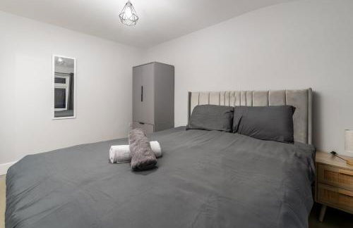 Luxe 5-bedroom House with Hot Tub, Pool table & Football Table - Foto 23