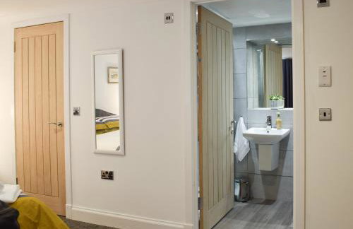 Mill Hall Cottages - Photo 12