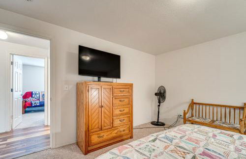 1 Mi to Moses Lake Home with Private Yard and Hot Tub - Foto 19