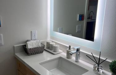 Arion- Cozy Santa Monica getaway steps to the beach Free Parking - Foto 21