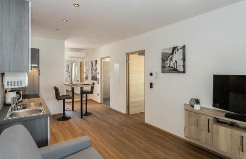 Justina 7 Apartments - Photo 5