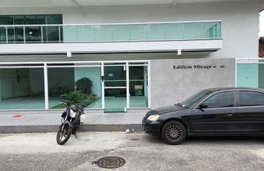 Apartamento com Garagem Cabo Frio - Foto 2