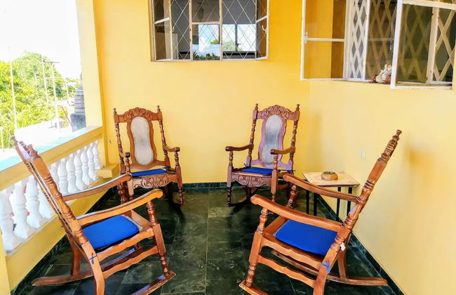 Oceanview Villa Walk to the beach - Photo 18