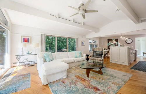 Bright 4BDR Home by Lake MI Arcadia Bluffs Portage Lake 2832 - Photo 20