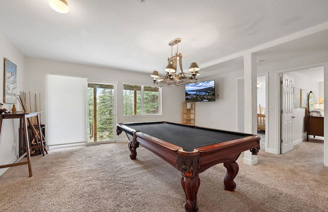 Hall Court Manor - Hot Tub, Pet Friendly, Pool Table! - Foto 24