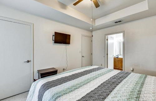 Patio and Hot Tub Home 6 Mi to Downtown Brownsville - Foto 12