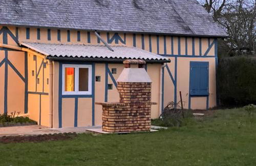 Venez respirer l'air de la Campagne a 70 km de de l'Océan, Villers sur Mers , Deauville ..... Maison de 100 m² ,sur une parcelle de 2000 m² 3 chambres toutes refaites , 2 salles d'eau , 2 toilettes , cuisine équipées . tous refait a neuf - Foto 27