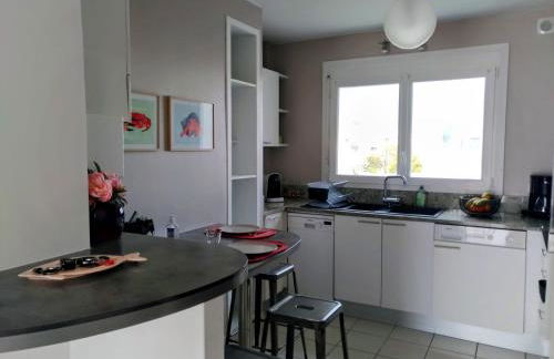 L'Océan à 100m via une venelle privée, la Ville Close à 500m, l'Archipel des Glénan à l'horizon - Photo 13