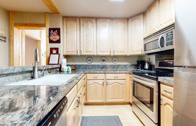 Summit Cozy Condo Getaway! - Foto 7