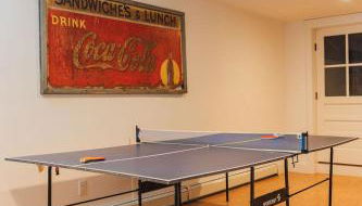 Secluded Charming Farmhouse Lake Views Firepit - Foto 4