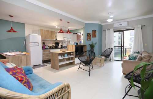 Apartamento Praia do Tombo Guarujá 120m do mar - Foto 1