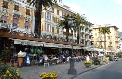 ELEGANT HOUSE BY THE SEA RAPALLO - 50 meters from the beach ,near Portofino - Photo 47