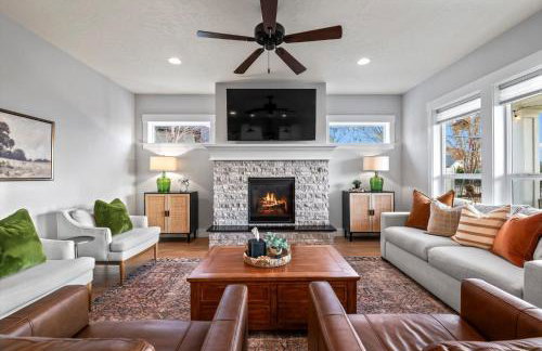 Relaxing Sauna Retreat Fire Pit and Swing Set - Foto 38