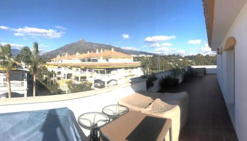 Puerto Banus, Superior 3BR Penthouse in Marbella - Photo 4