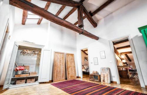 Loft overlooking the old town . - Foto 24