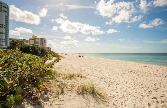 Neapolitan - Newly Renovated 3-BR Luxury Home with Private Pool. Enjoy a Fully Equipped Kitchen and Free Wi-Fi - Foto 31