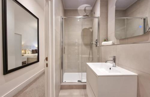 Altrincham Centre, 2 Bed, 2 Bath, Sleeps 6 - Foto 16