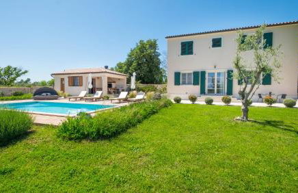 Anima Calma Filipana- family villa surrounded with vineyards and olive groves - Foto 2