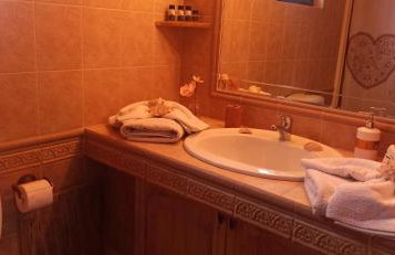 Elouthia Residence with Sea View and Hot Tub - Foto 22