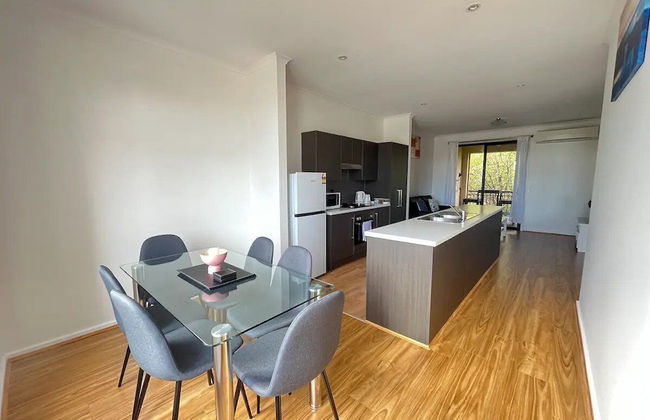 Tasha's Apartments on Kerry - Photo 4