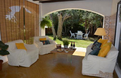 Villa Sitges El Ranch Amaizing Outdoor Areas Beaches at 5 minutes walk Sitges at 15 min drive AC Pool Jacuzzi & Garden XXL - Photo 45