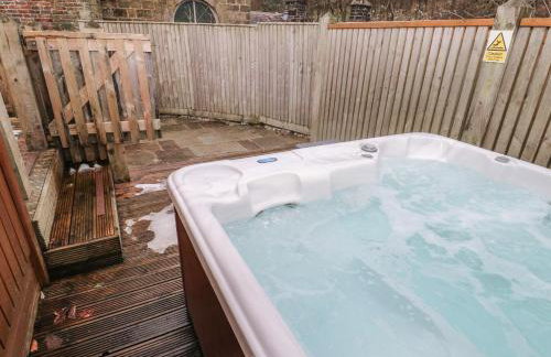 Dovestone Secluded Luxury Lodges sleeps 6 - pets welcome - Foto 16