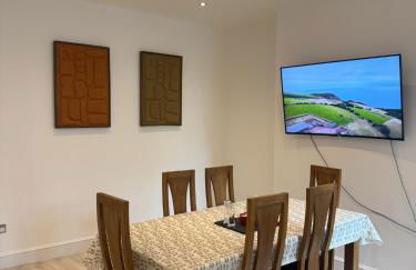 Spacious John York House & Parking - Foto 15