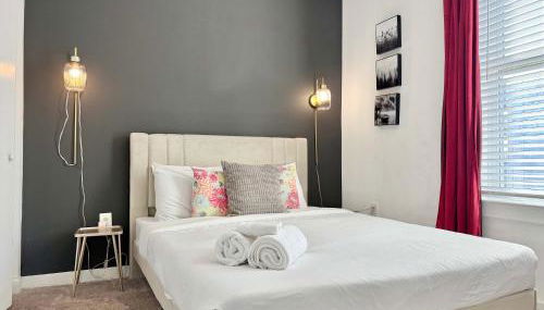 Luxury 2B2B Penthouse with Balcony Downtown 542Blvd - Foto 3