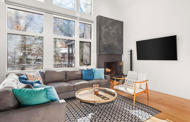 Fifth Avenue Condominiums by Frias - Foto 46