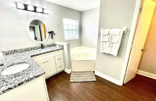 Wonderland at White Crane Hot tub & Lake Views! - Foto 13