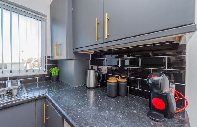 Premium 4 Bed Detached in Heswall - Photo 24