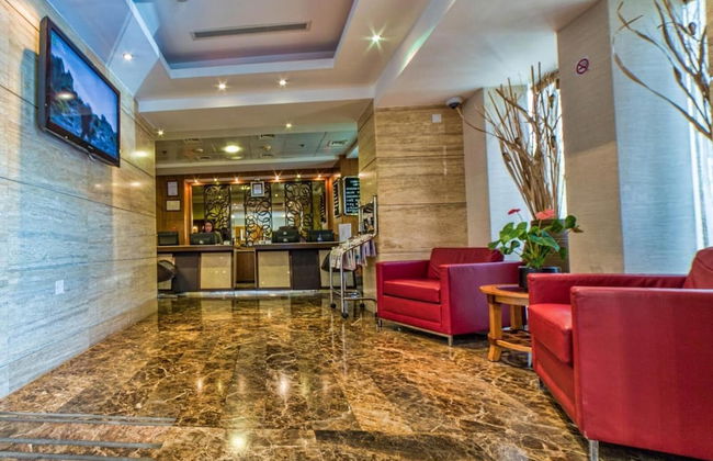 Executive Suites - Photo 40