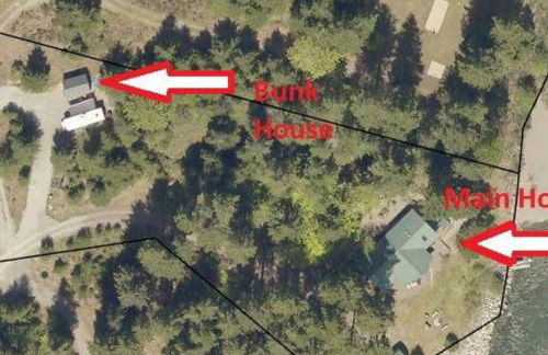 The River House- Riverfront Cabin-hot tub, gazebo! - Photo 30