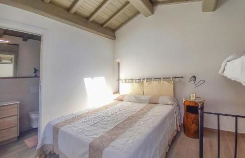 1 Bedroom Stunning Home In Palagnana - Foto 6