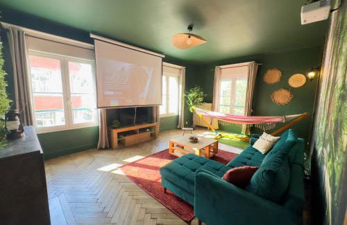 Jungle Urbain- Sauna - Ciné - Hamac - Hyper centre - Foto 7