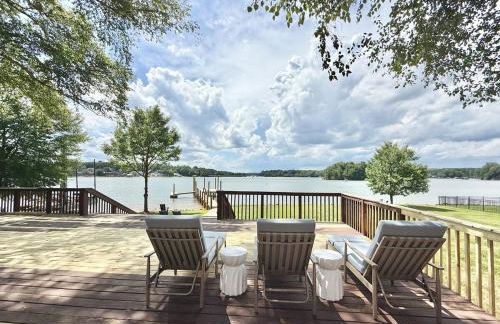 Unique LKN Waterfront Home with Dock - Foto 26