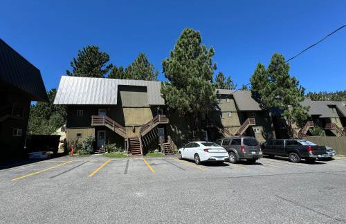 Cozy Condo in Mammoth with 2 parking spots! Ski,Snowboard, Ice skate! - Foto 18