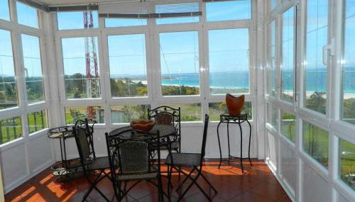 Piso en primera línea de playa en Lariño - Foto 2