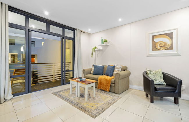 Eden on the Bay 150 by HostAgents - Photo 21