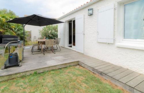 Très agréable villa avec barbecue - Foto 15
