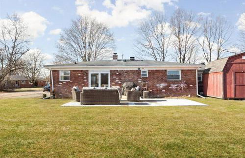 Newly Renovated Retreat 30mins to Downtown Indy - Photo 5