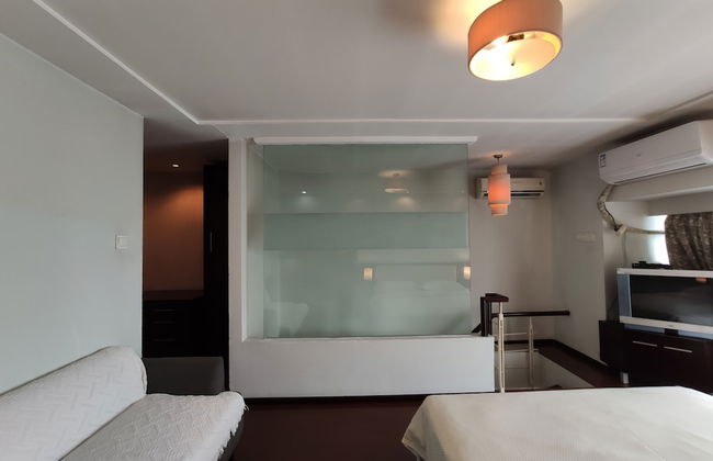 World Union Service Apartment Cosmo - Photo 33