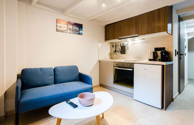 Uncover Kalamata s Hidden Gem - Cosy City Nest - Foto 6