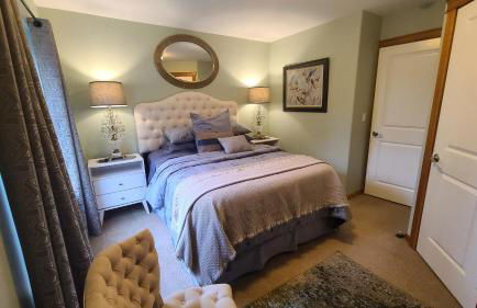 Mt Rainier Way Bedroom with Private Full Bath - Foto 4