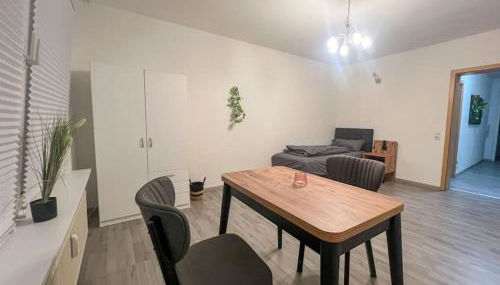 Livemore24 - Apartment 5 in Duisburg WLAN - Smart-TV - 24-7 Check-in und Küche - Foto 2