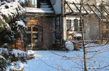 Pokój w domu z ogrodem w Milanówku - Foto 23