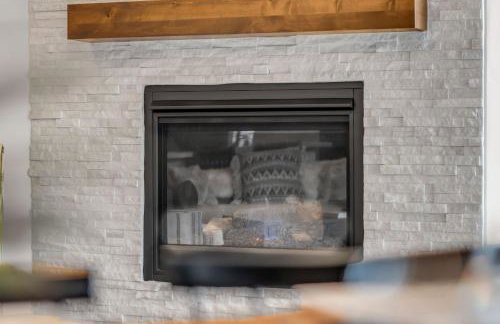 Black Rock Ridge Private Hot Tub & Views - Photo 9