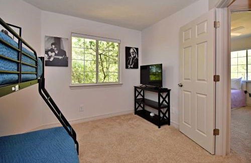 Dreamy Dripping Springs Near Parks, Hiking & More! - Foto 50